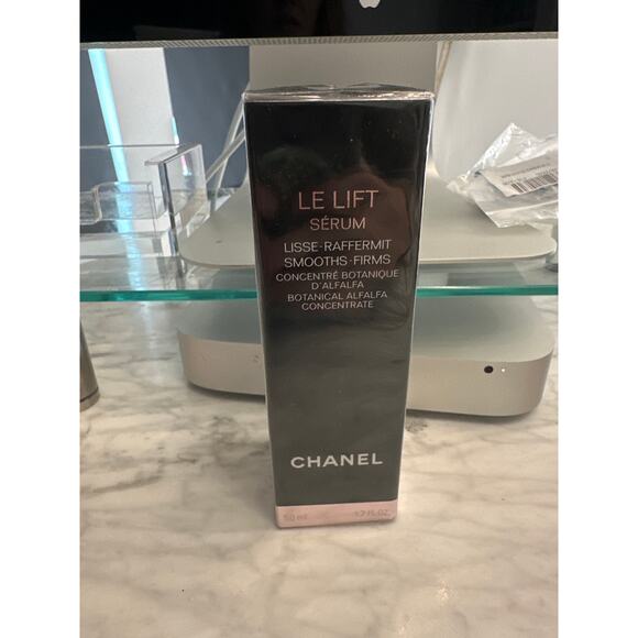 Chanel LE LIFT SÉRUM, 1.7 oz - Picture 1 of 6